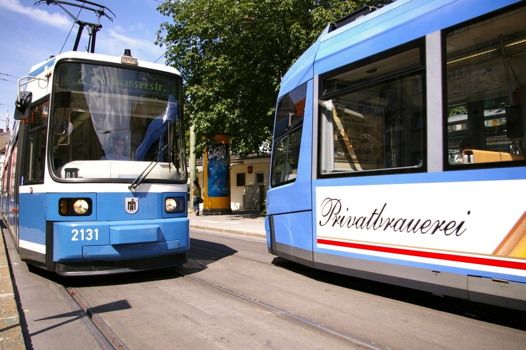 SG #009: Bus und Bahn